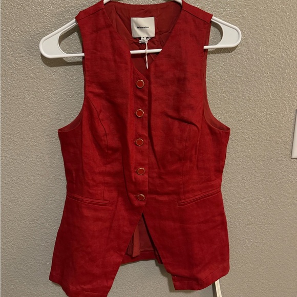 Reformation Red Sleeveless Buttoned Blouse - Picture 4 of 9